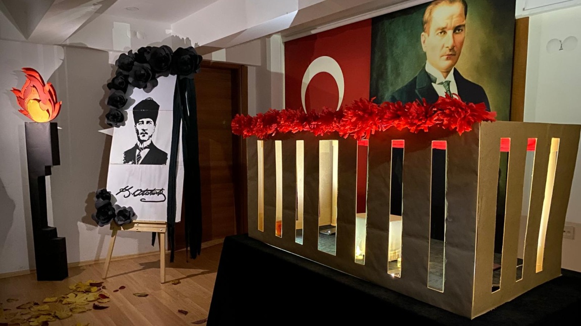 Ulu Önder Gazi Mustafa Kemal Atatürk'ü saygıyla andık